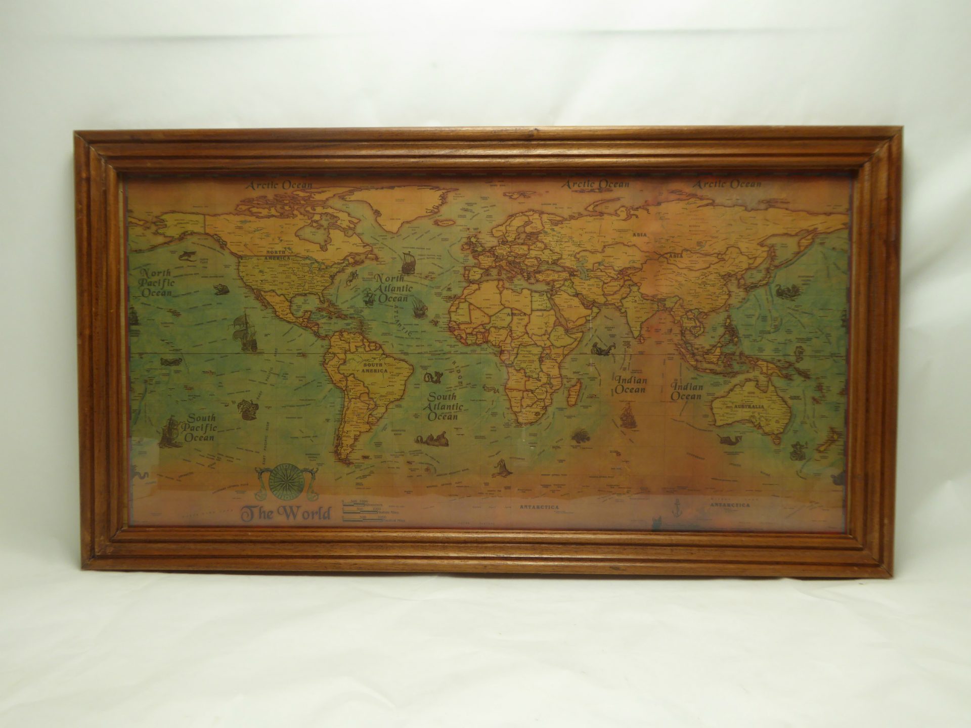 古い?世界地図のPictureFrame